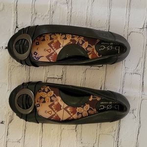 B.O.C. Womens Odelina Black PU Flat 7.5